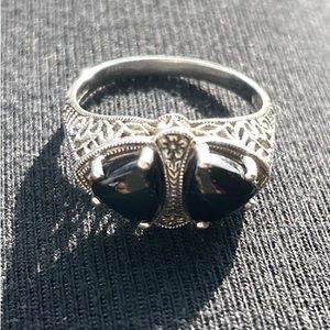 Beautiful Vintage Sterling, Filigree Ring With 2 Black Onyx Stones. W Size 10.